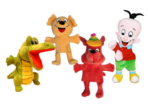 Tomke, Romke, Kornelia en Keimpe hânpoppen